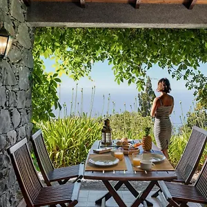 https://quinta-devonia.madeira-islandshotels.com